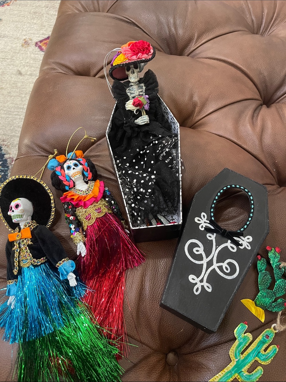 Katherine’s Day of the Dead Skeleton Dolls with Coffin Decor - Picture 1 of 11